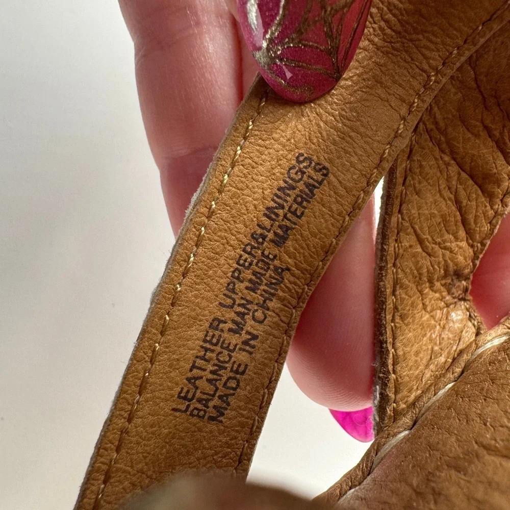 Born Wedge Sandals 10 Gold Metallic Leather T-Strap Cork Goddess Festival Boho